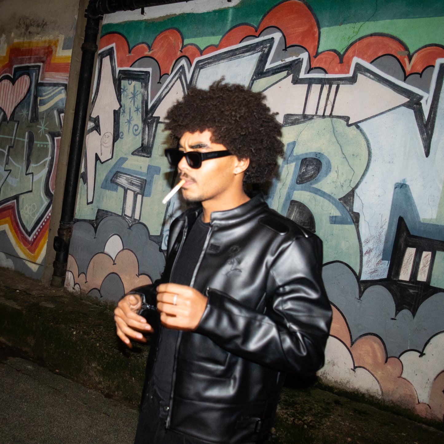 BLACK LEATHER JACKET